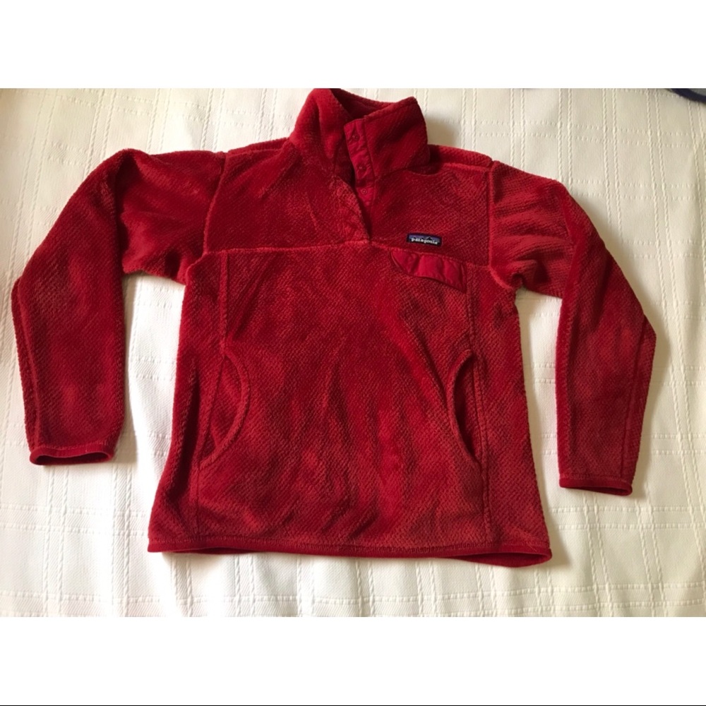 Red Patagonia jacket/sweatshirt